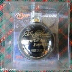 Dale Earnhardt "Forever the Man Forever a Fan Christmas Ornament